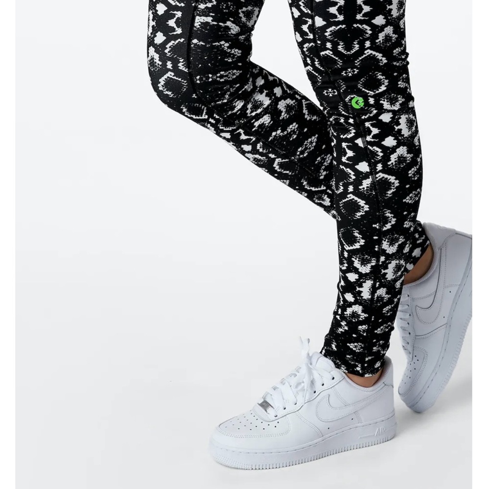 New - Ethika High Wasted Tight - Picture 3 of 7